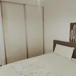 Acogedora Vivienda Con Parking En La Playa De Canteras