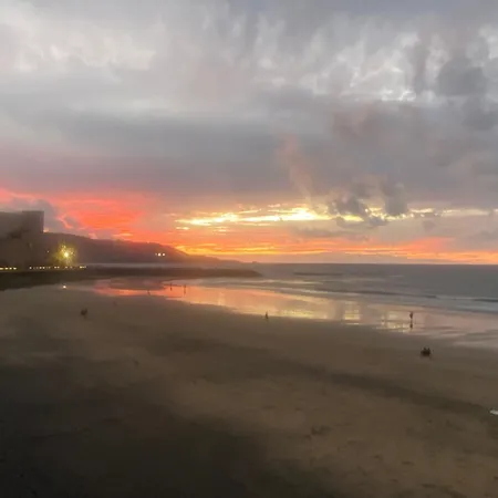 Сasa de vacaciones Acogedora Vivienda En La Playa De Canteras
